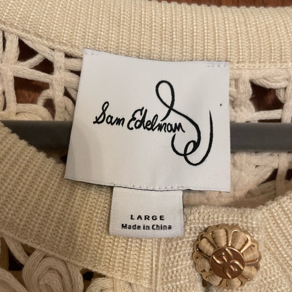 Women’s Jacket - Picture 4 of 7